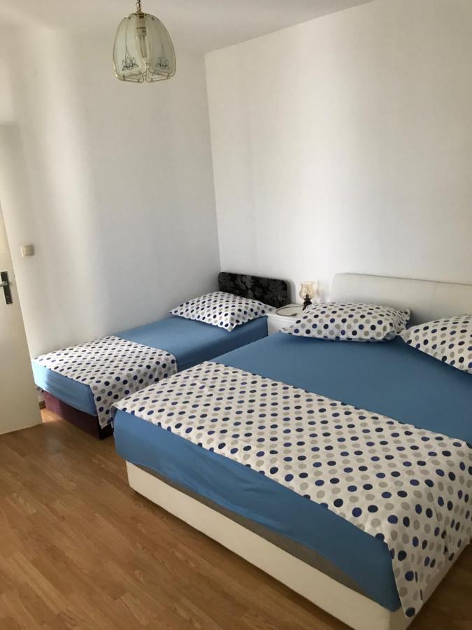 Tona Apartments Трогир Экстерьер фото