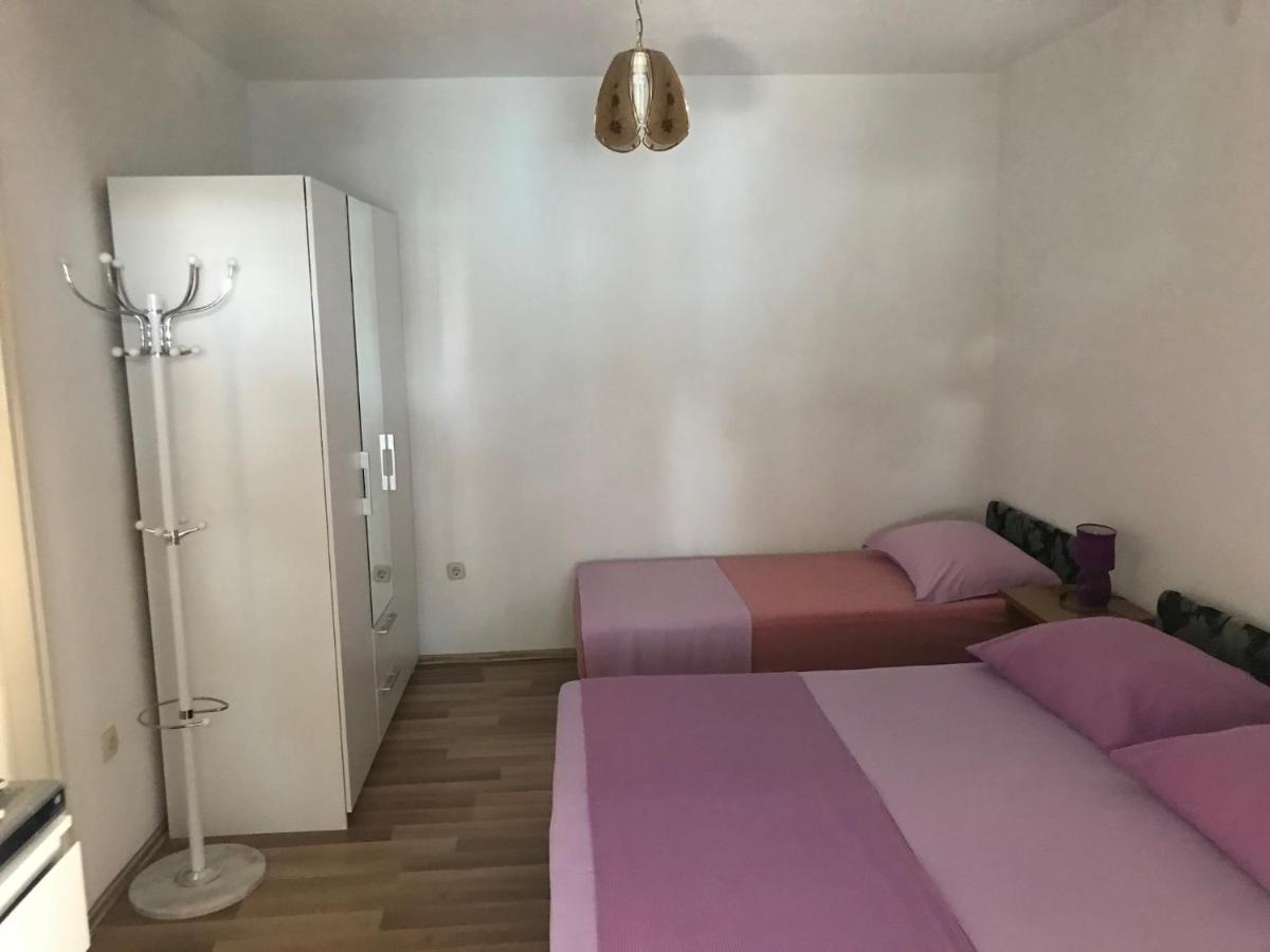 Tona Apartments Трогир Экстерьер фото